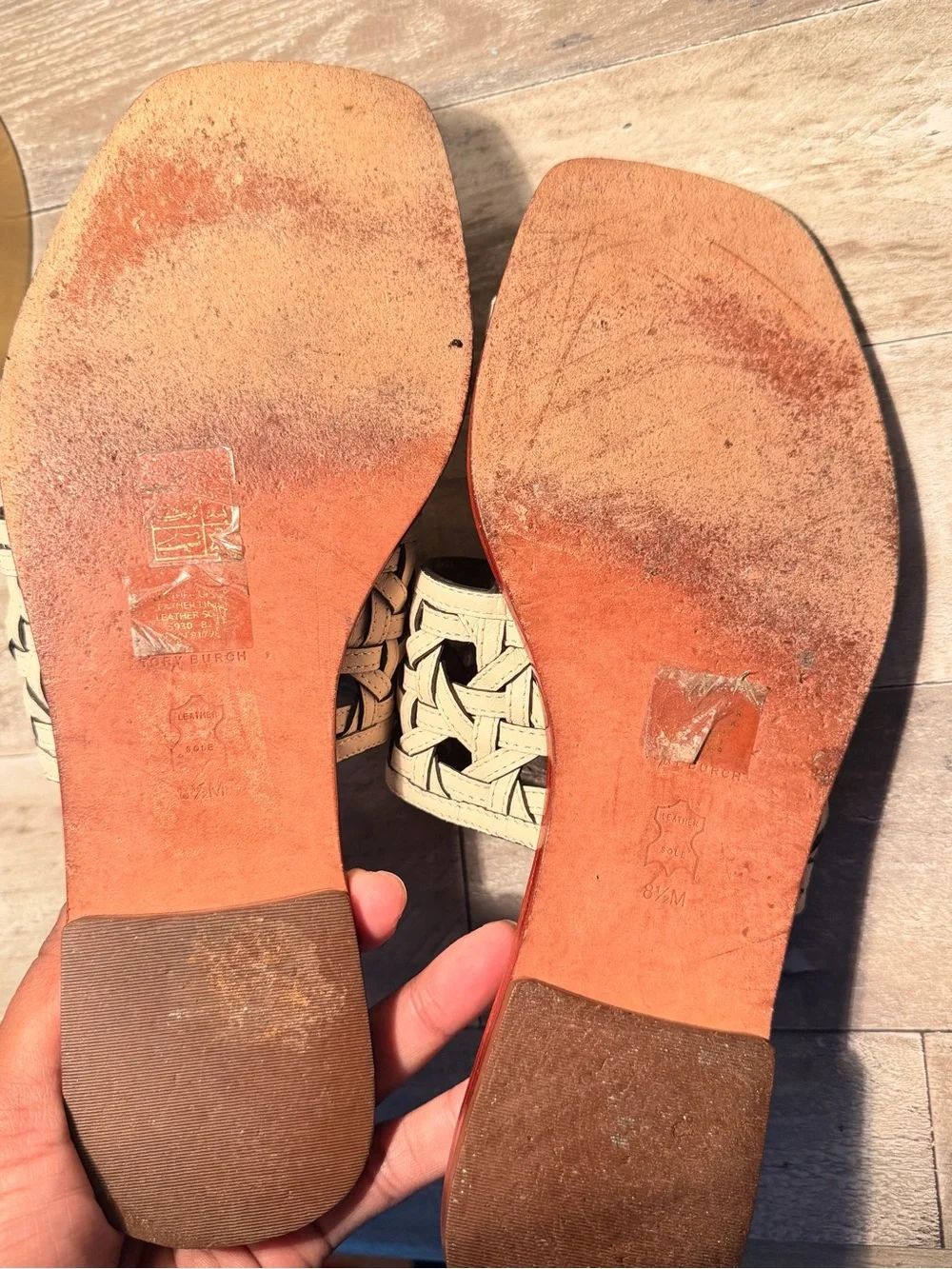 Tory Burch Basket Weave Leather Sandals | Size 8.5